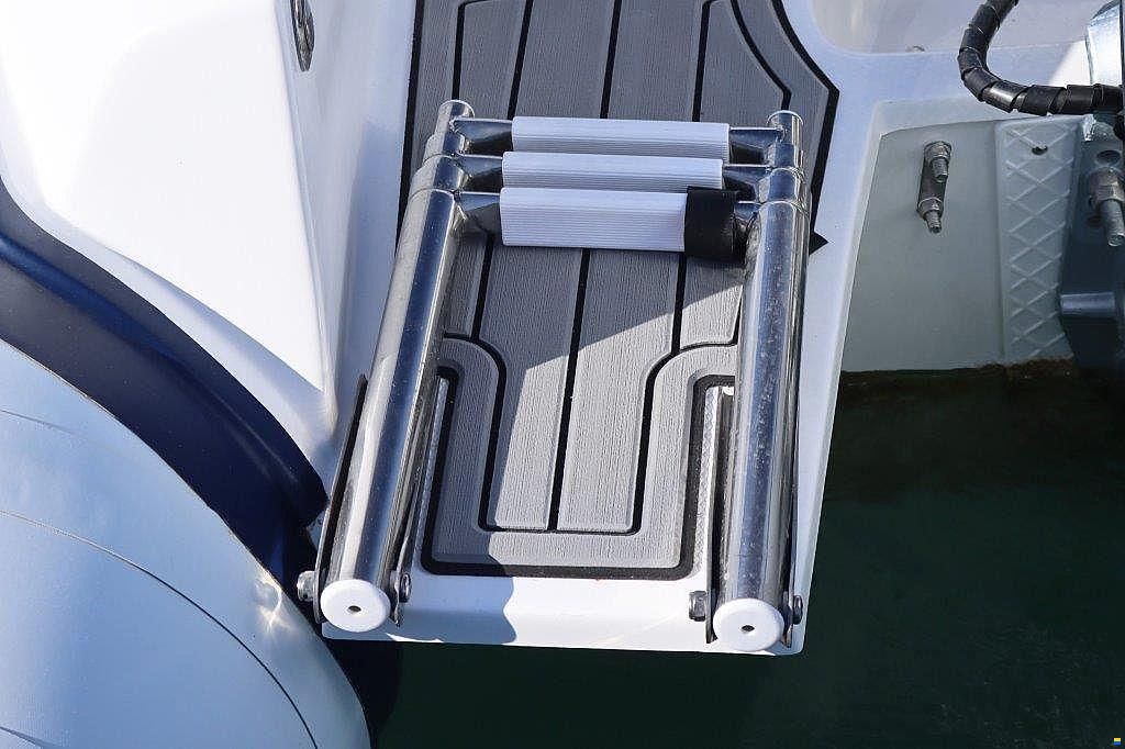Walker Bay Tender Venture 16