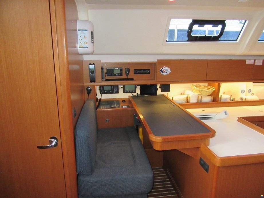 Bavaria Cruiser 51