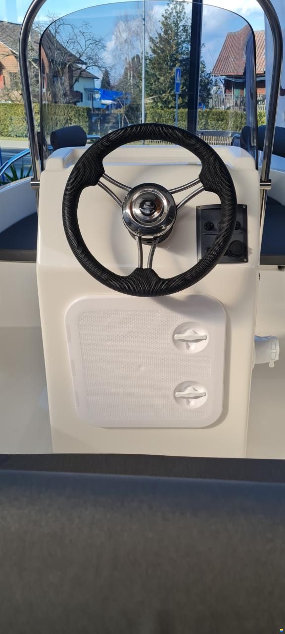 Karel 450 Open