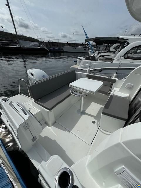 Beneteau Antares 7 OB V2