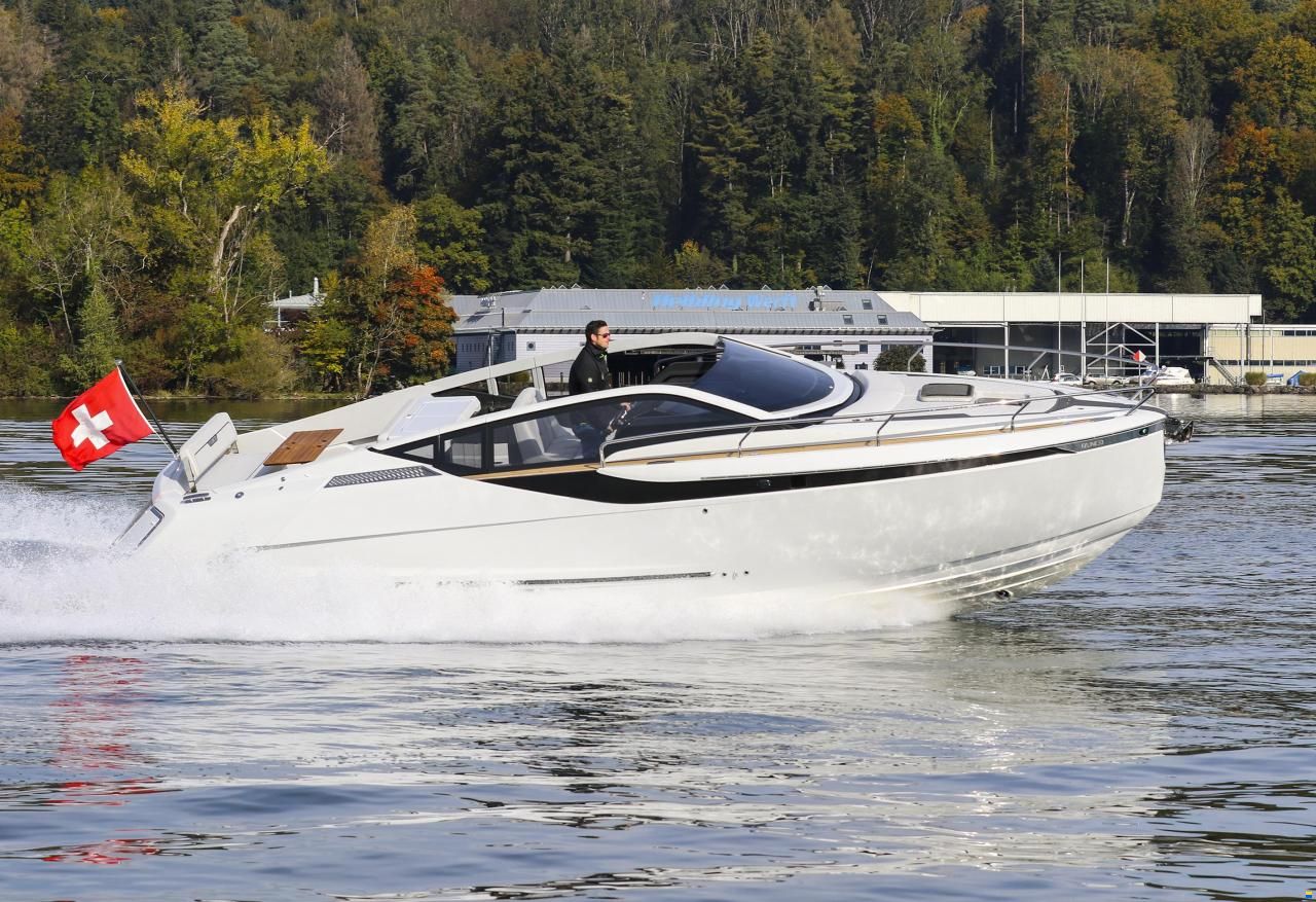 Fairline F//Line 33