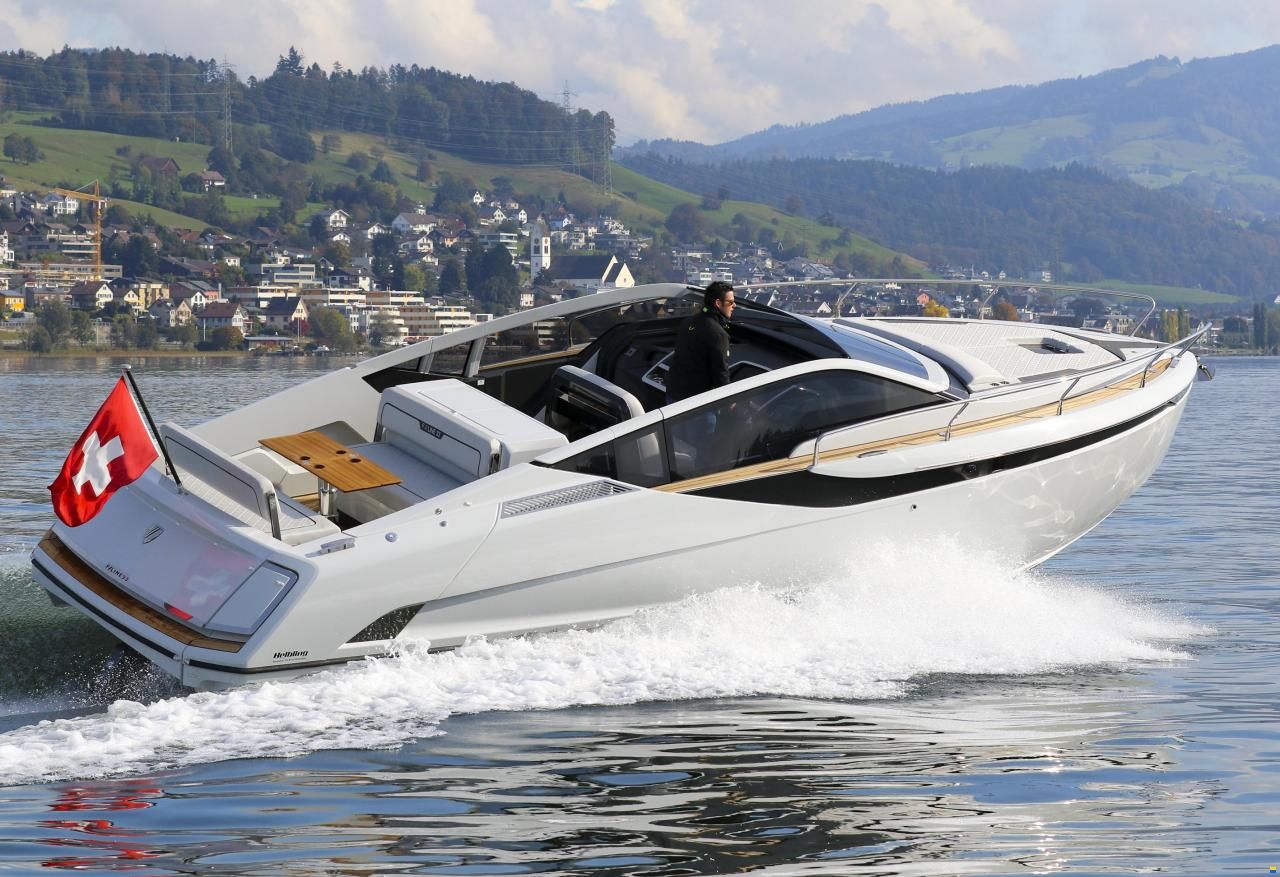 Fairline F//Line 33