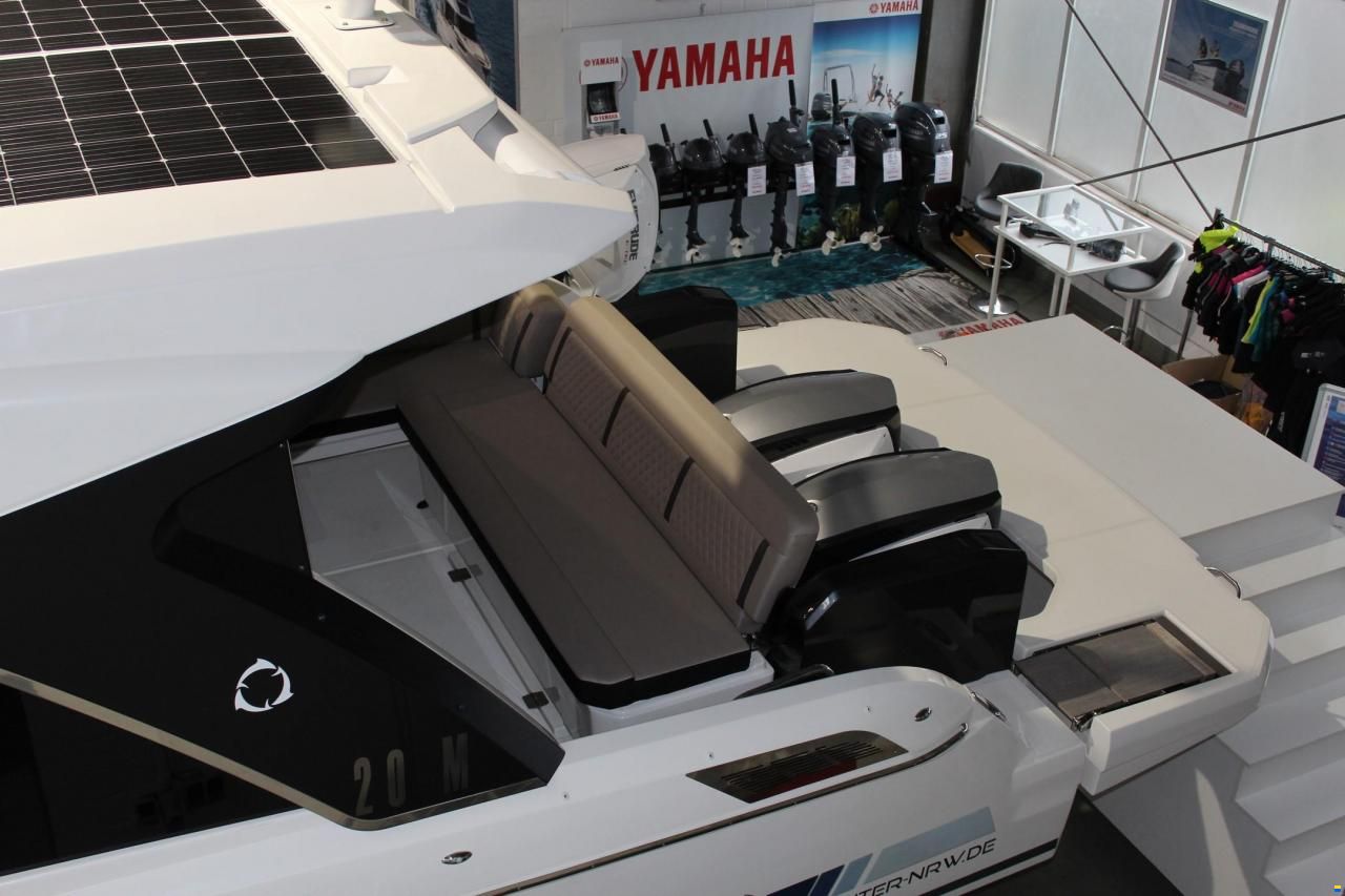 Greenline NEO Coupe Voll inkl. hydr. Plattform