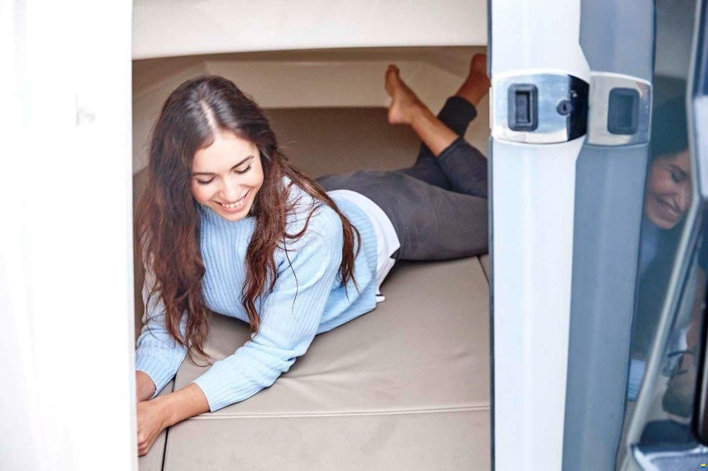 Quicksilver ACTIV 605 Sundeck