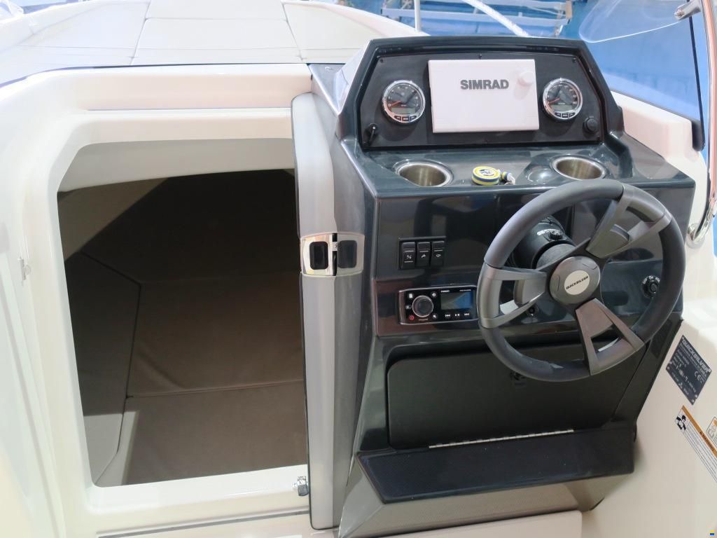 Quicksilver ACTIV 605 Sundeck