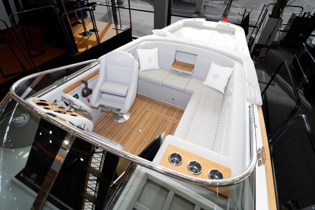 Comitti Venezia 28 classic teak