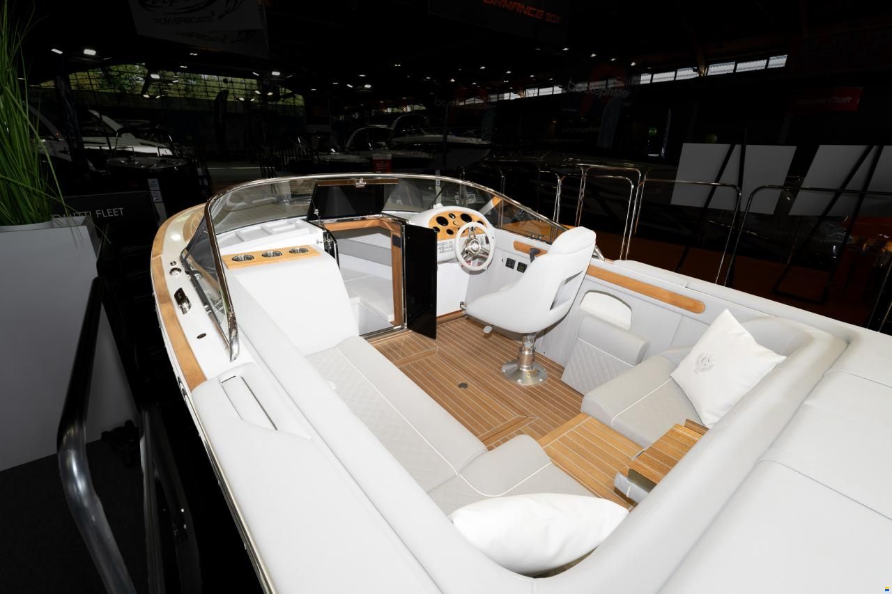 Comitti Venezia 28 classic teak