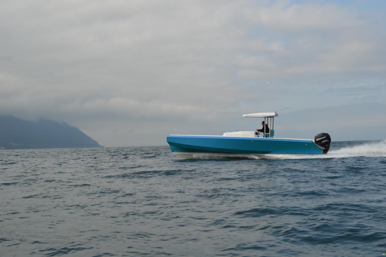 Furtif 28 chantier naval du Vieux Rh&ocirc;ne