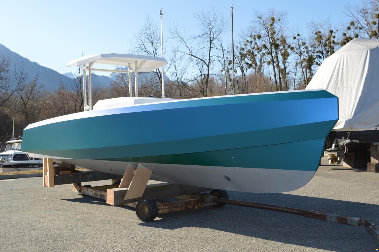 Furtif 28 chantier naval du Vieux Rh&ocirc;ne