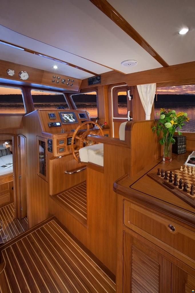 Selene 42 Europa