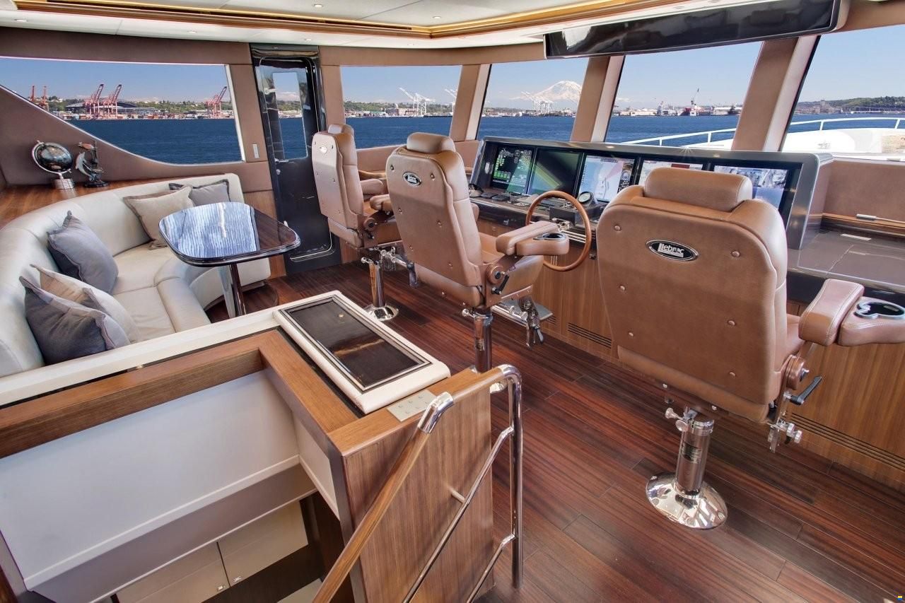 Selene 92 Explorer