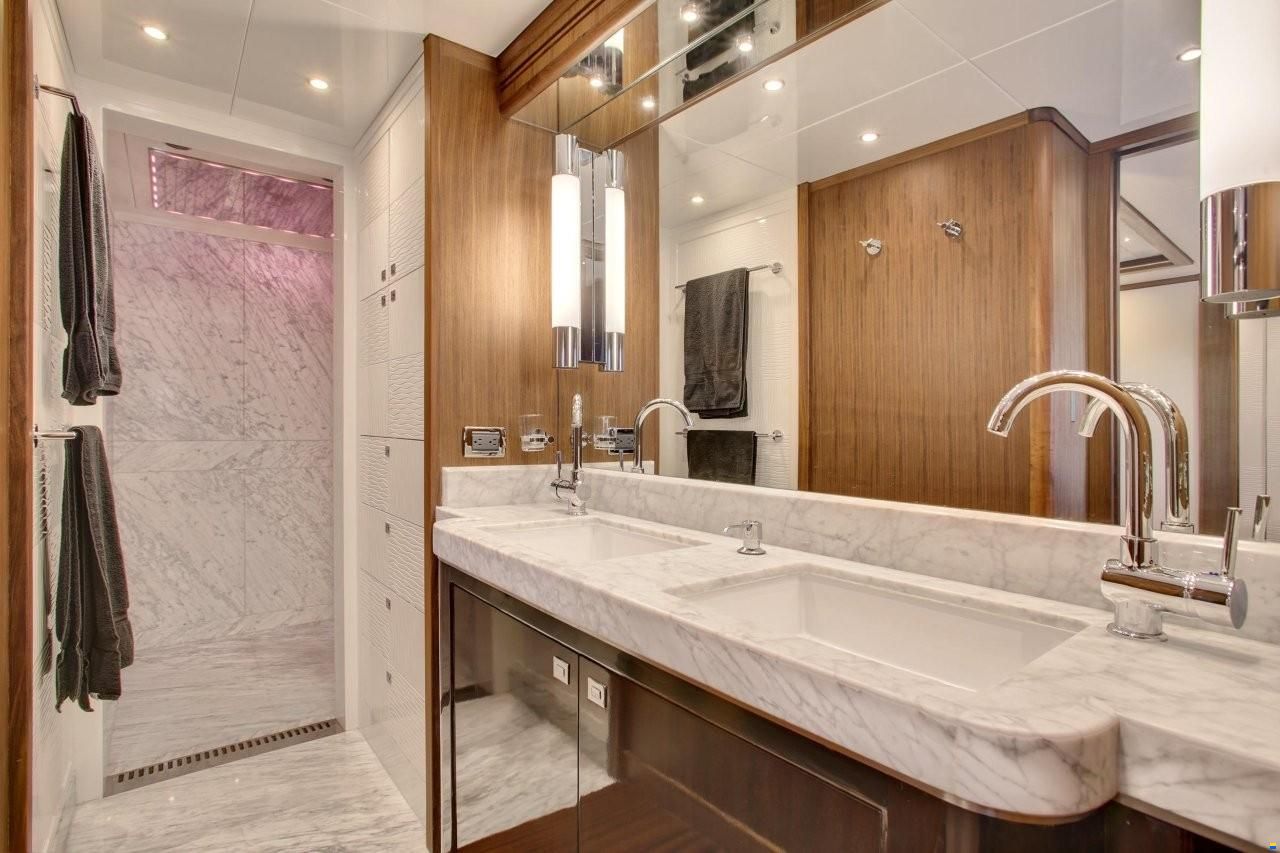 Selene 92 Explorer