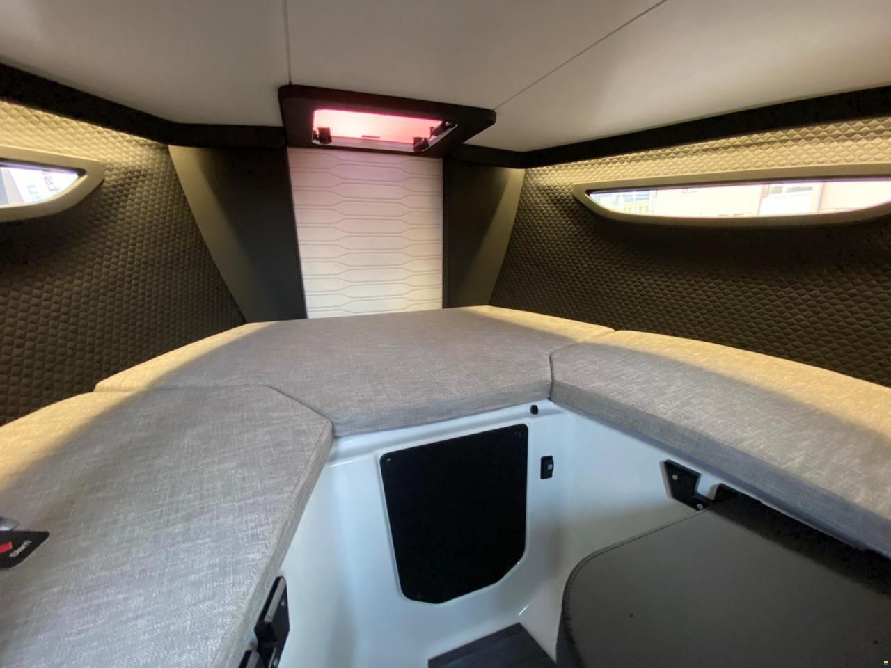 Cranchi E26 Classic