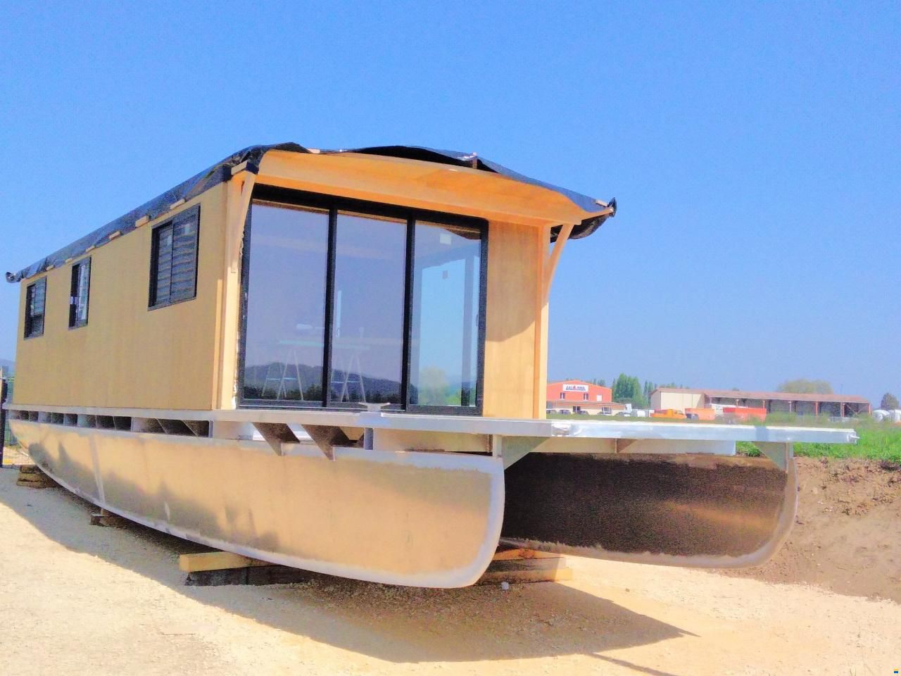 PHOEBUS COCHE SOLAIRE  LECTRICAL SELF PO