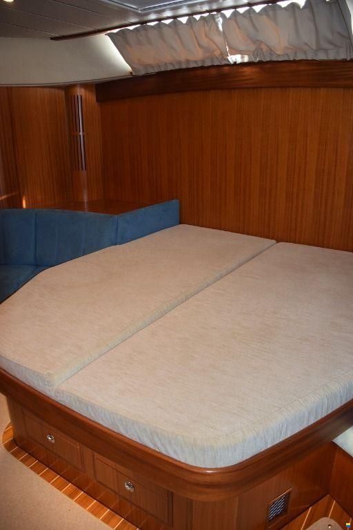 Hallberg-Rassy HR 64