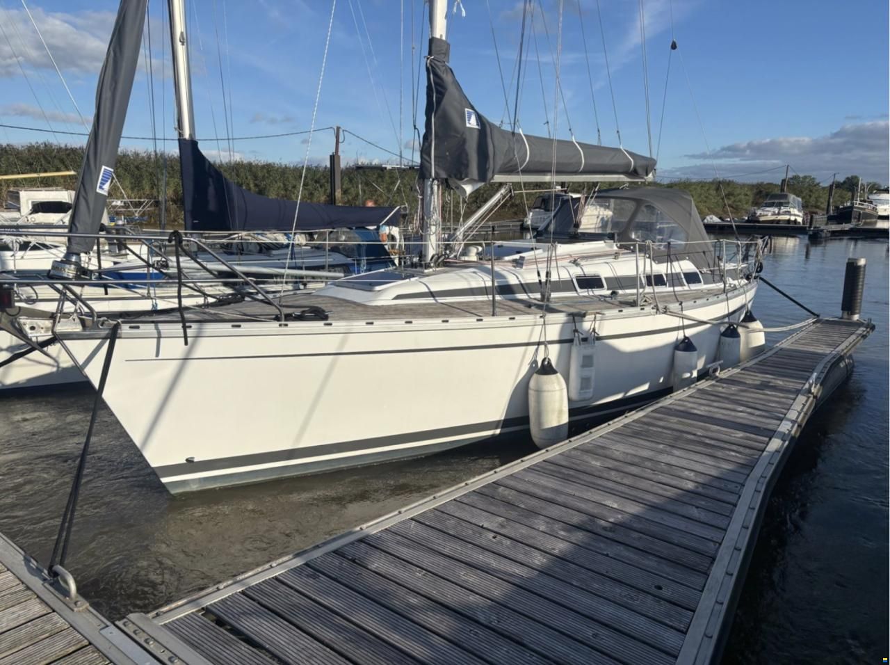Bavaria 320