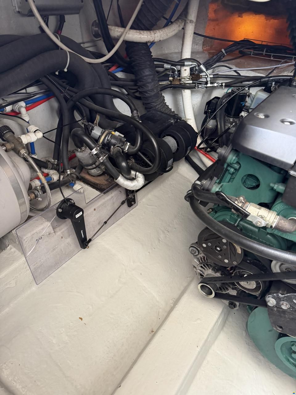 Bavaria 35 ht