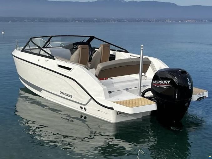 Quicksilver 675 Bowrider + Mercury 150 NEUF EN STOCK