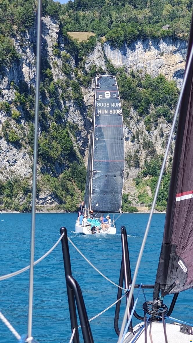 Code Code8 canting keel