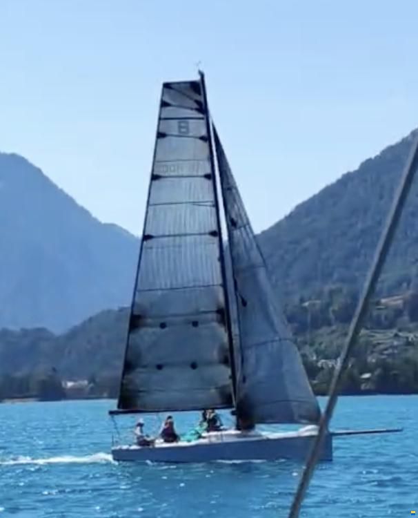 Code Code8 canting keel