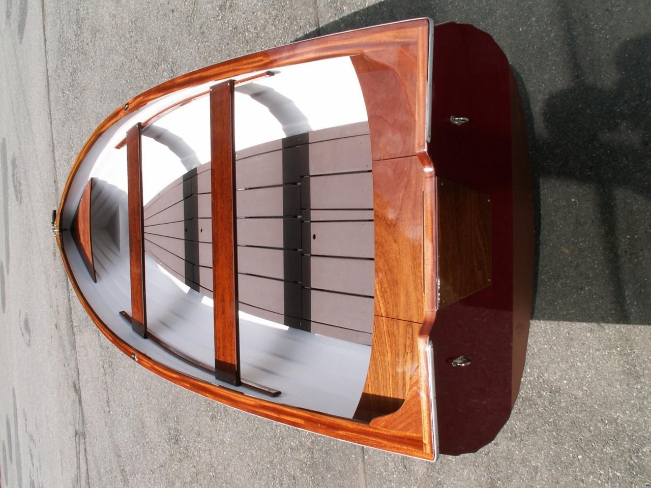 Abegglen 480 GFK/ Holz