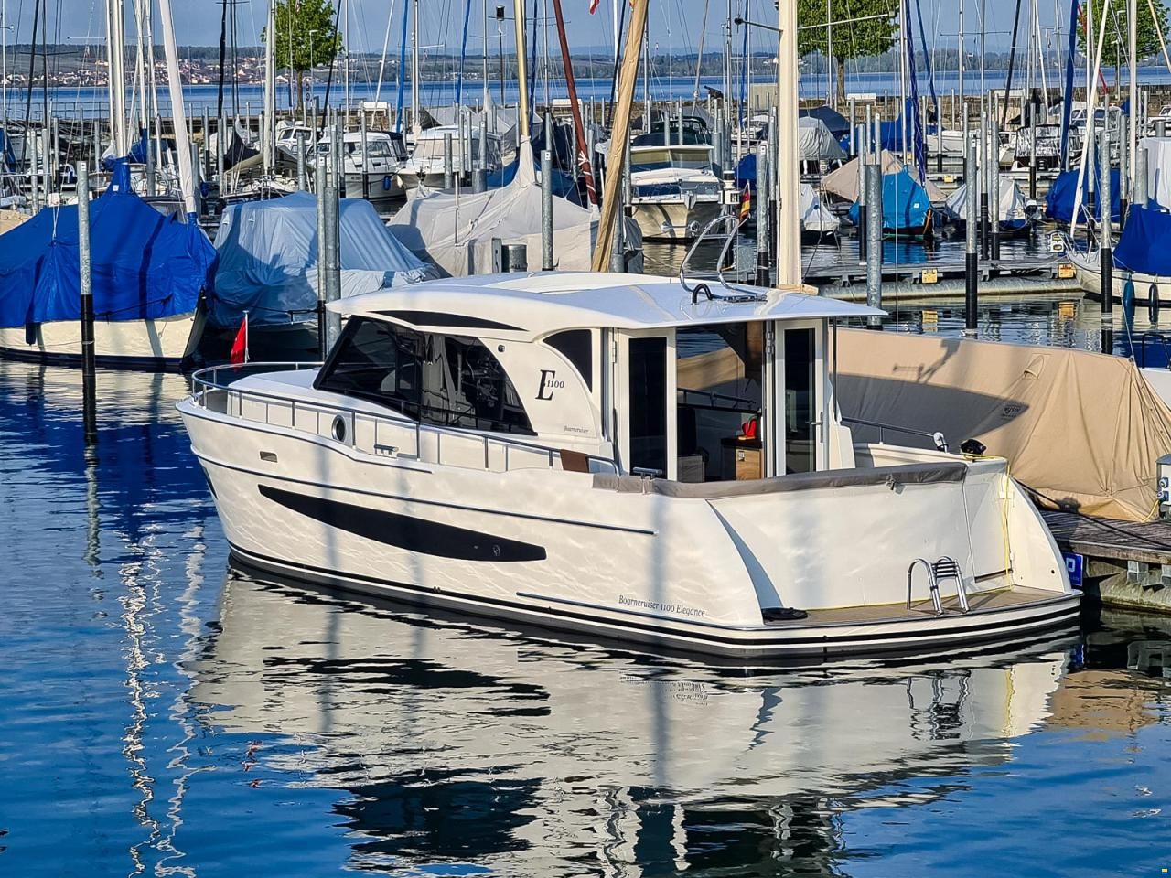Boarncruiser Elecance 1100 Sedan