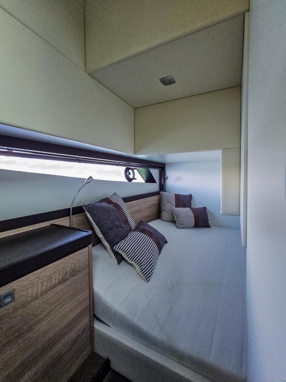Boarncruiser Elecance 1100 Sedan