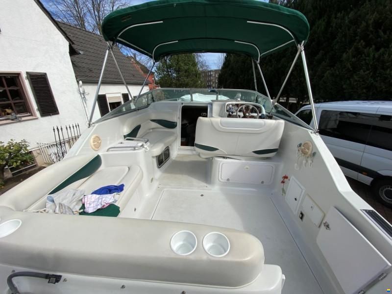 Crownline Boats Crownline 242 CR