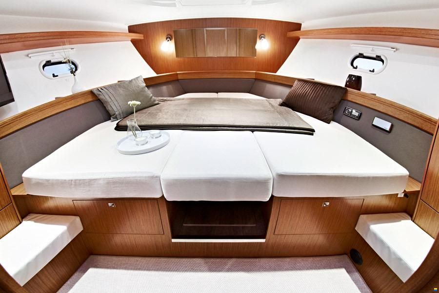 Bavaria 37 Sport