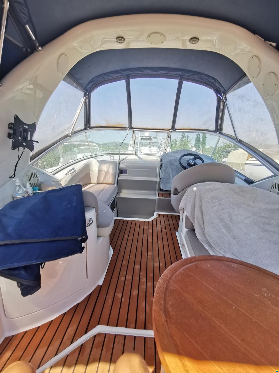 Sea Ray Sundancer 260