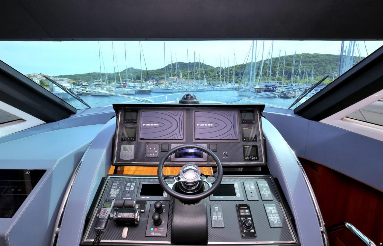 Elegance 60 Open