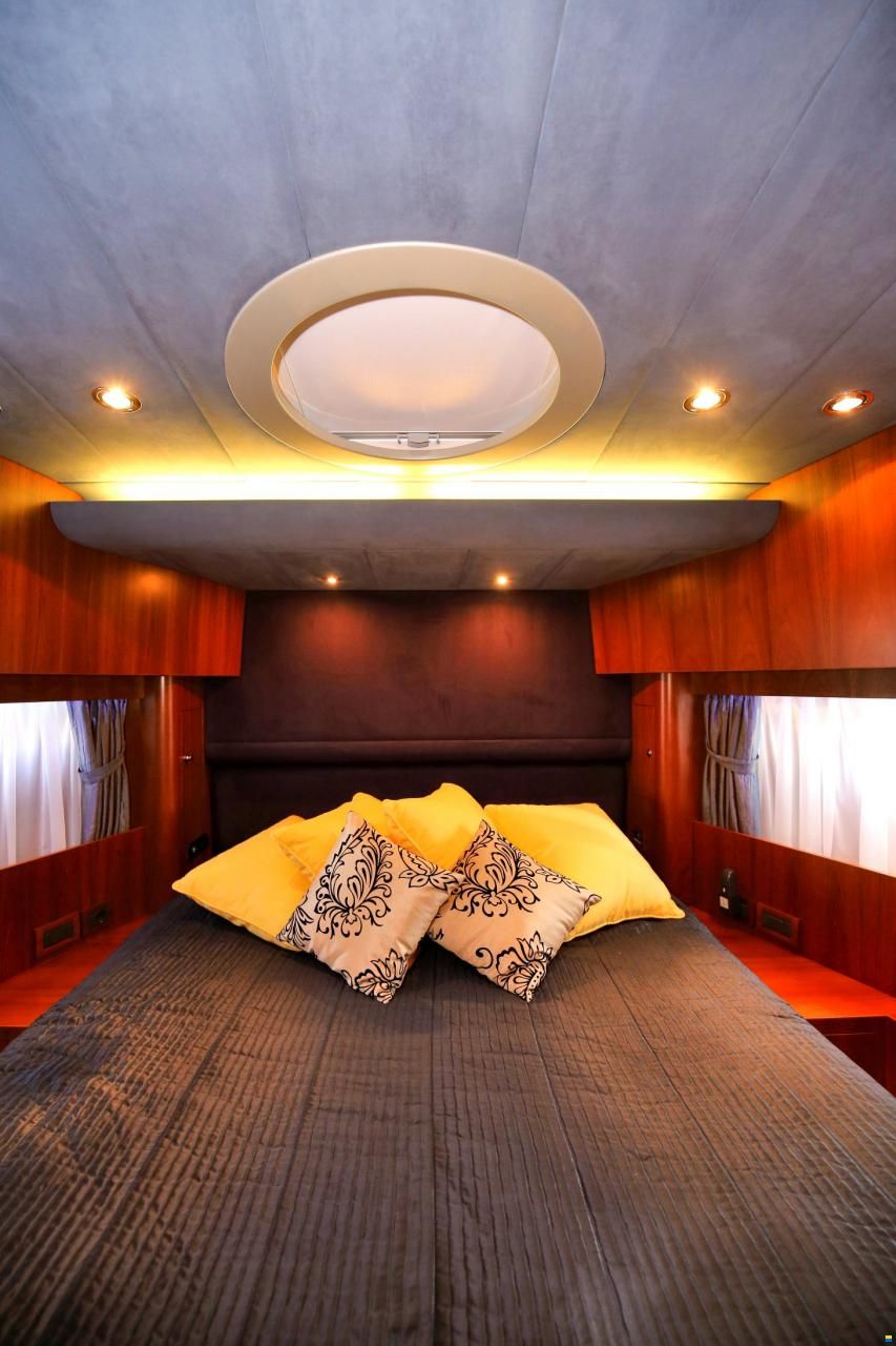 Elegance 60 Open