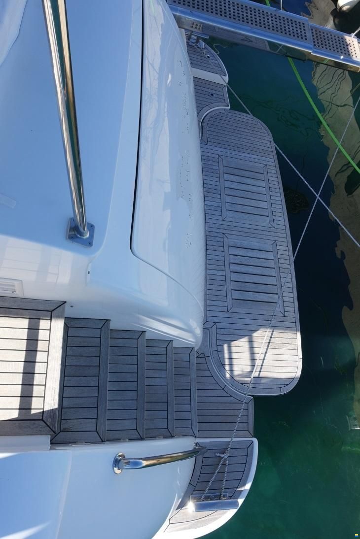 Elegance 60 Open