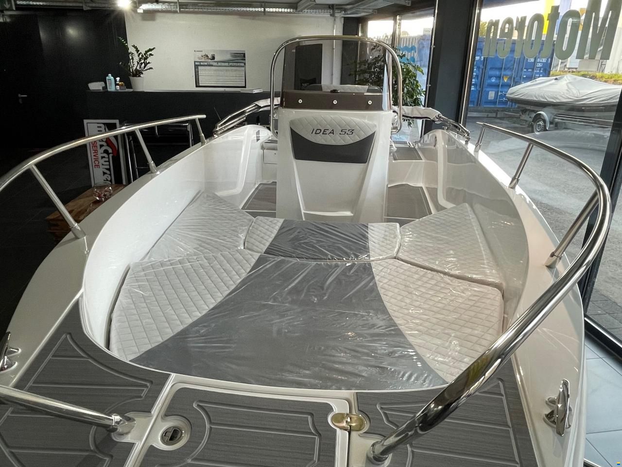 Idea Marine Marine 53