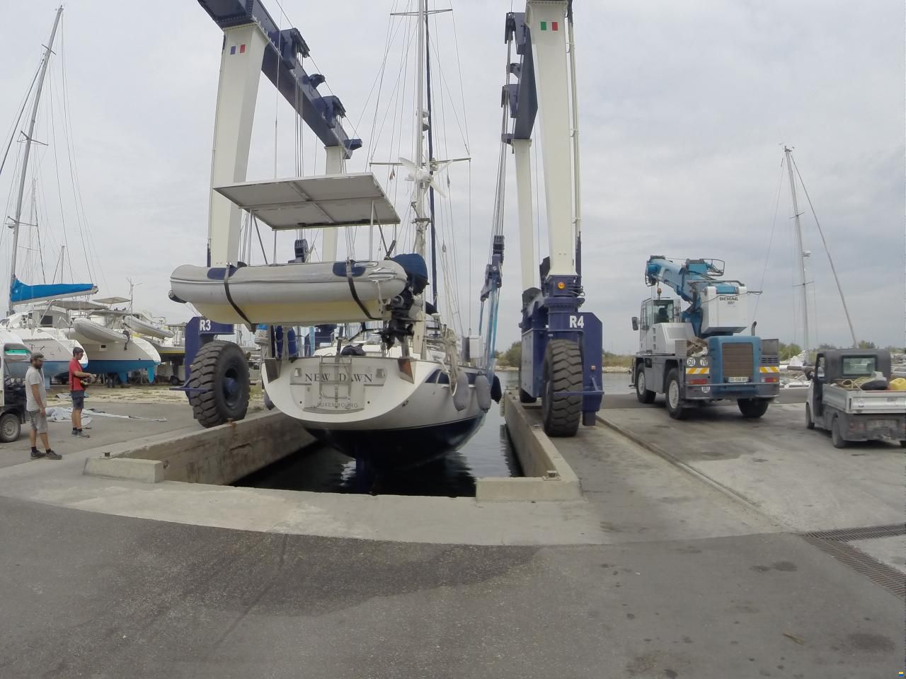Hallberg-Rassy 53