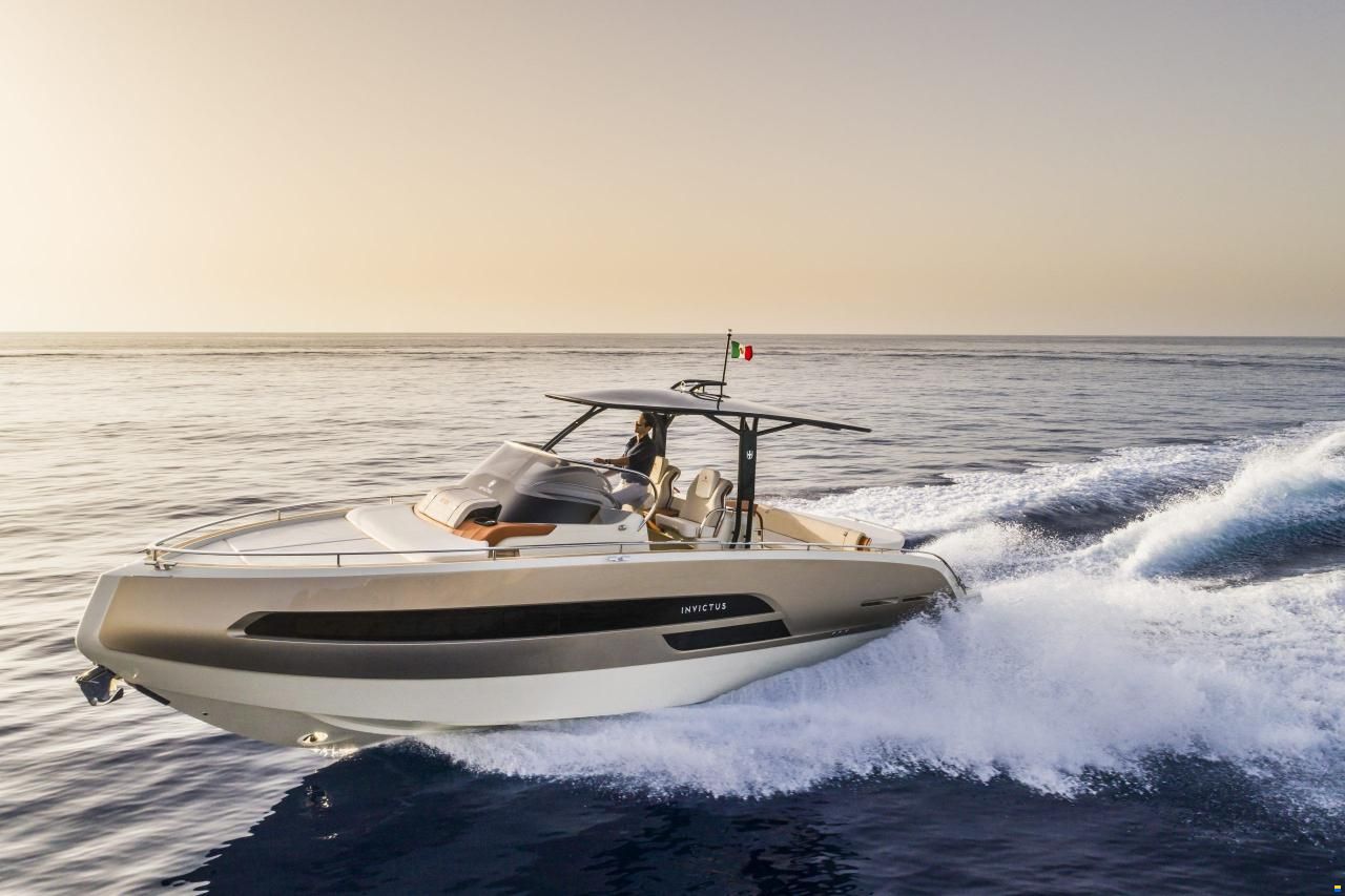 Invictus GT 320