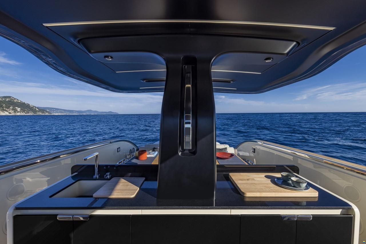 Invictus TT 460