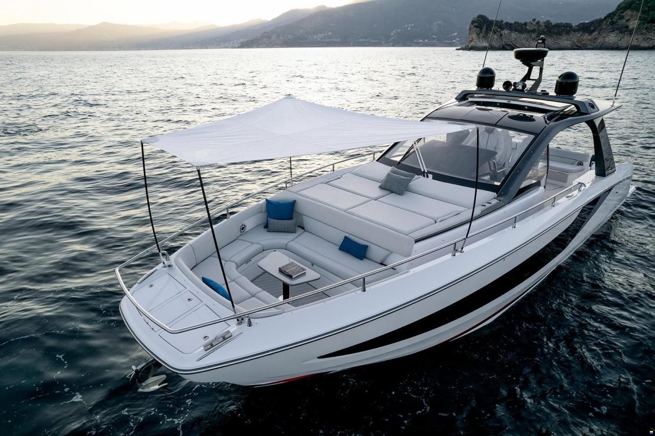 Azimut Verve 42