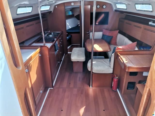 Beneteau Cyclades 43.3