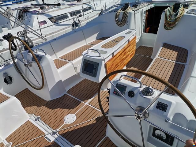 Beneteau Cyclades 43.3