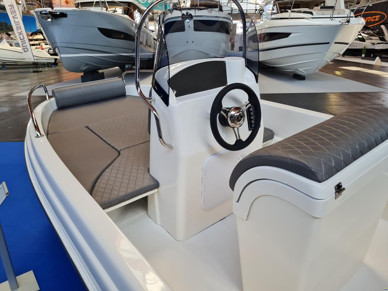 Karel 480 XS