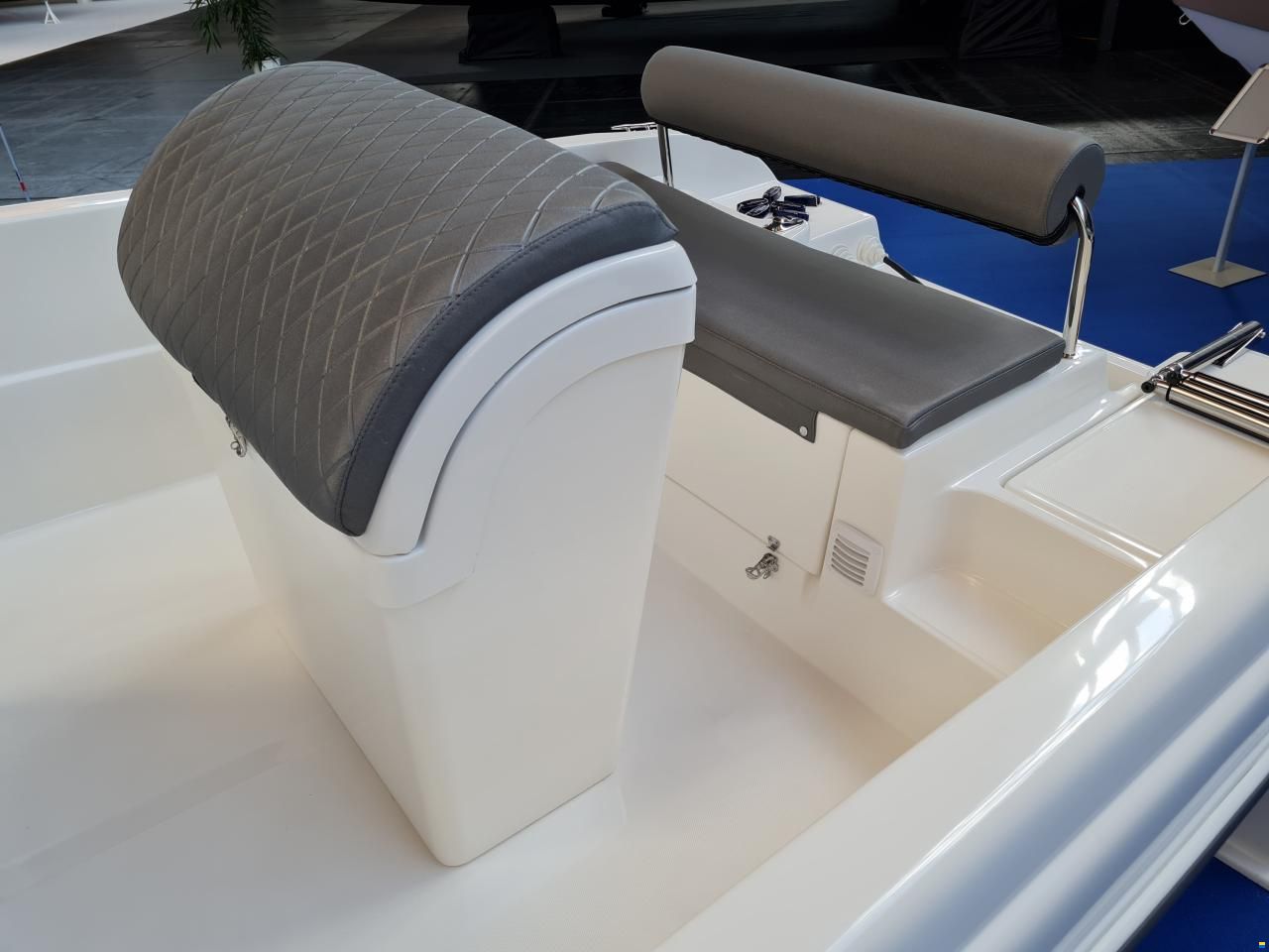 Karel 480 XS
