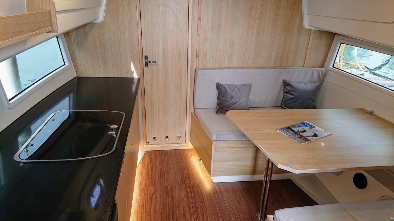 Nautic Yachts 990 / NEON 990