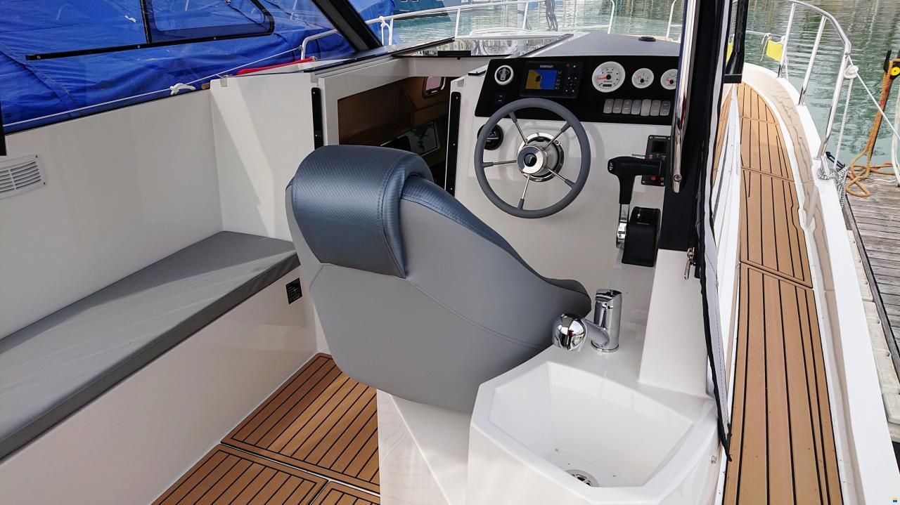 Nautic Yachts 990 / NEON 990