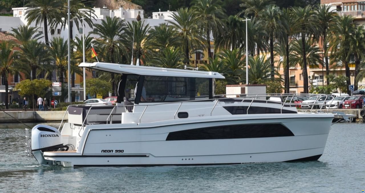 Nautic Yachts 990 / NEON 990