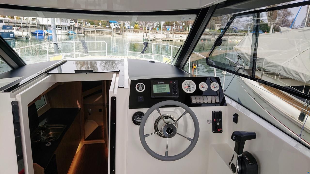 Nautic Yachts 990 / NEON 990