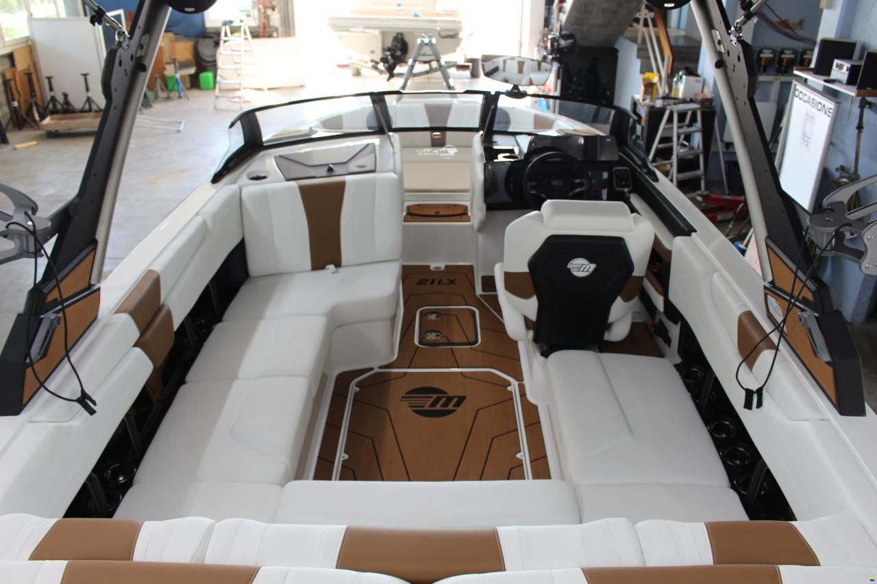 Malibu 21 LX
