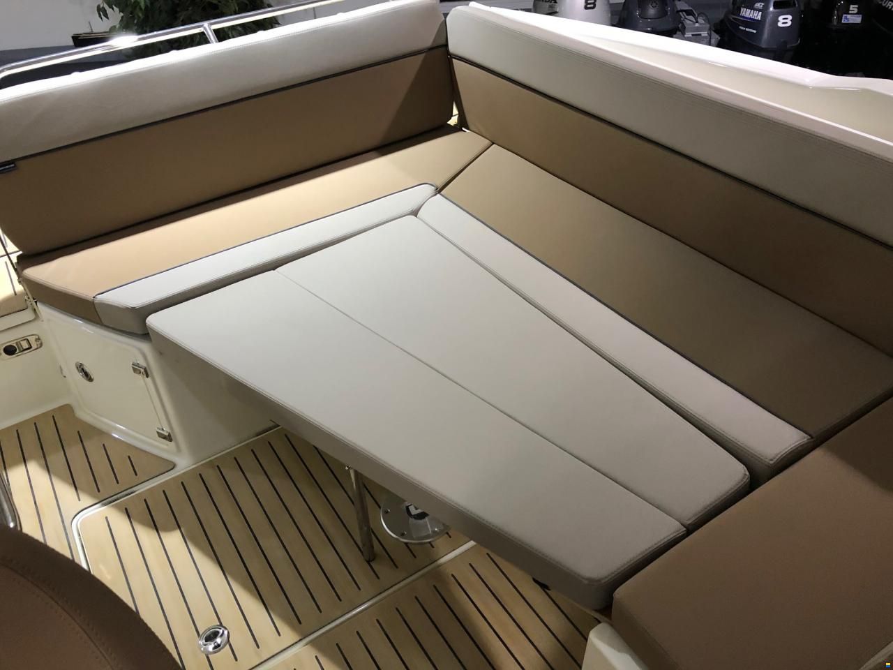 Quicksilver Activ 755 Cruiser