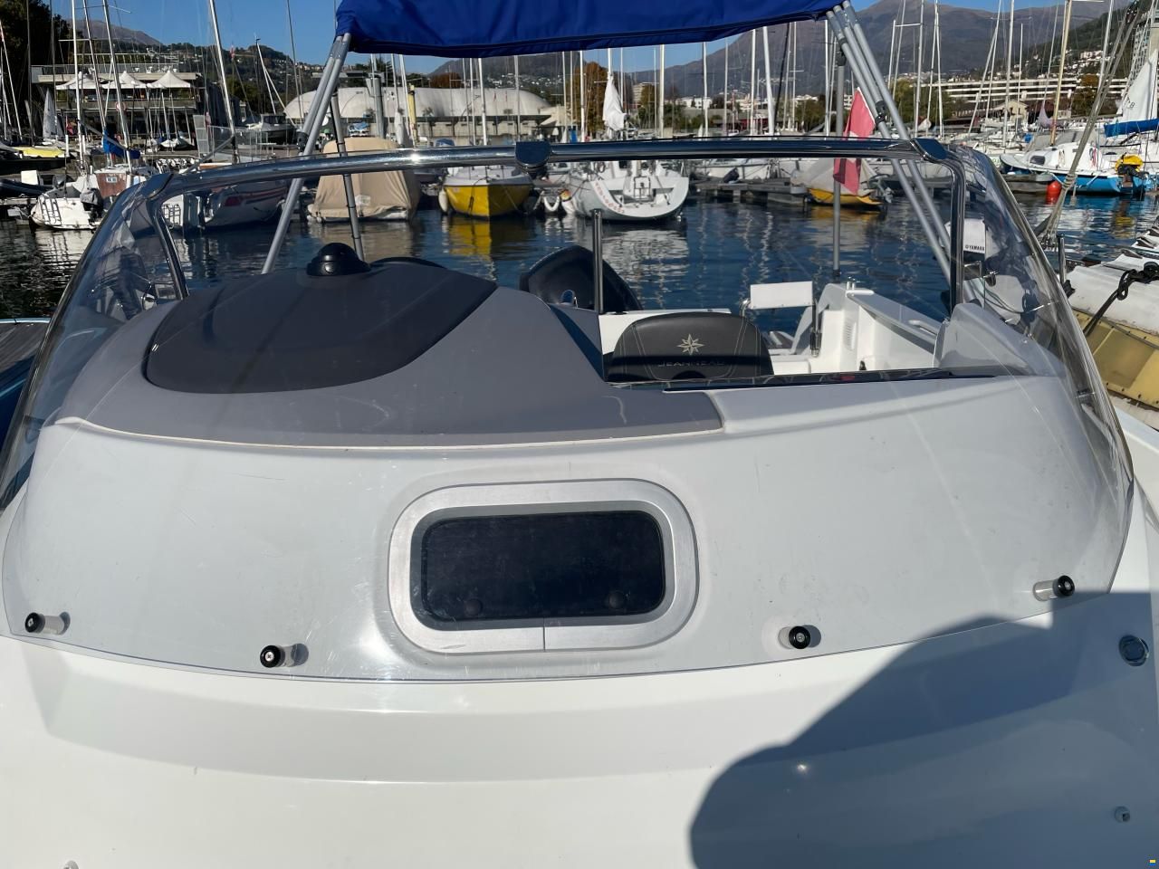 Jeanneau Cap Camarat 6.5 WA series 2