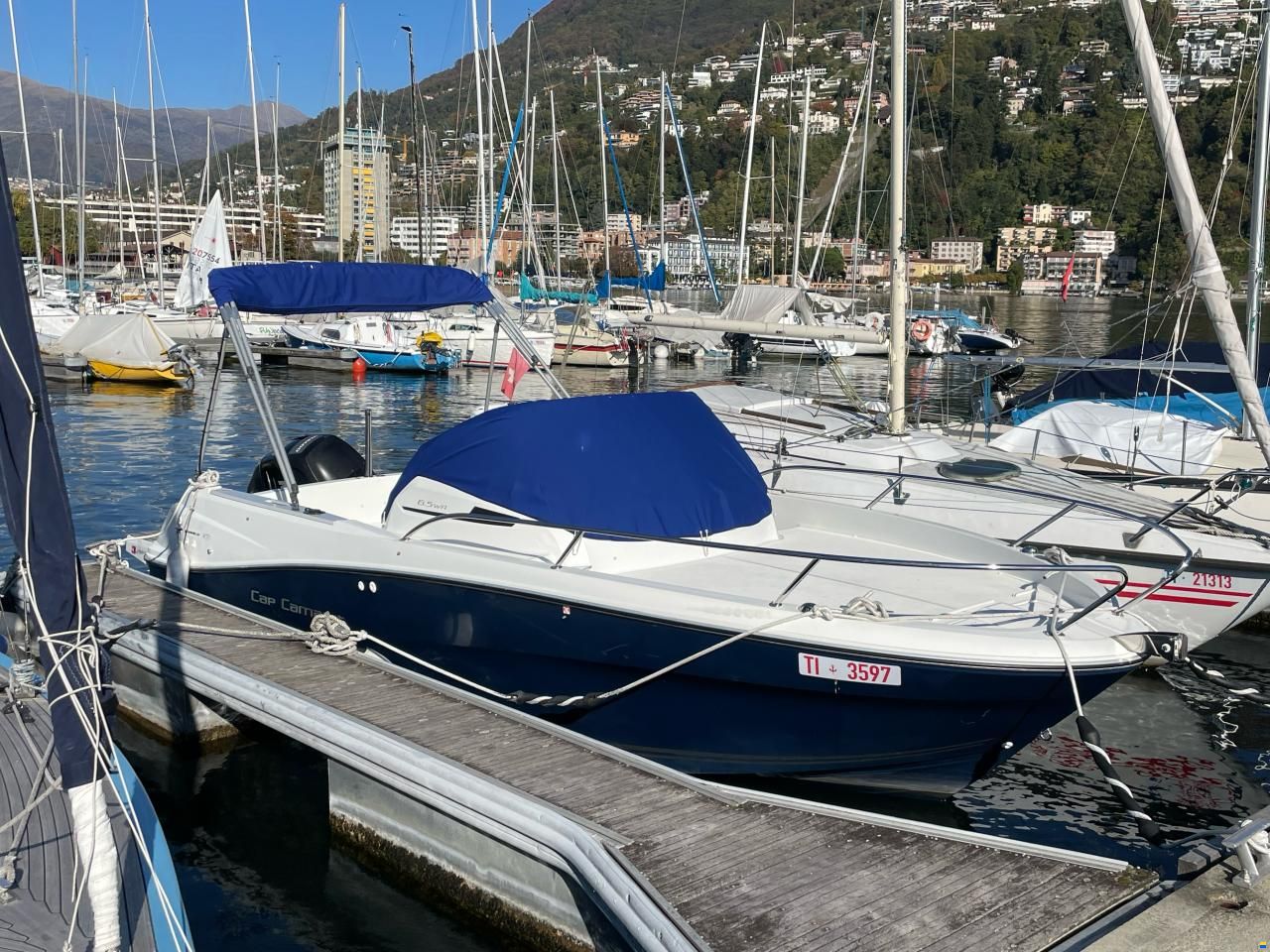 Jeanneau Cap Camarat 6.5 WA series 2